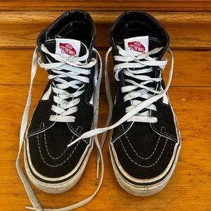 Sk8-Hi High Top Vans